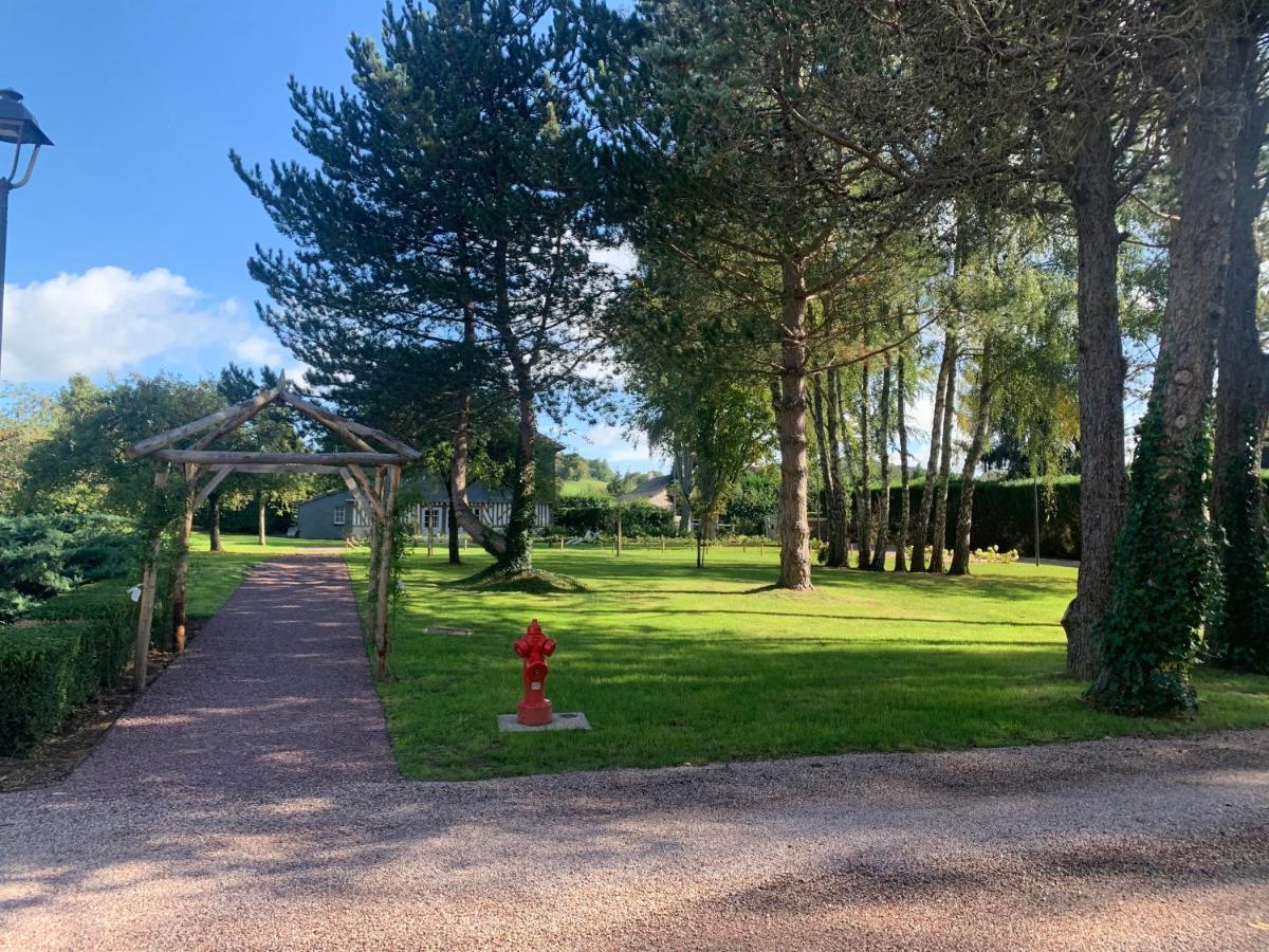 Les Manoirs Des Portes De Deauville - Small Luxury Hotel Of The World Canapville  외부 사진