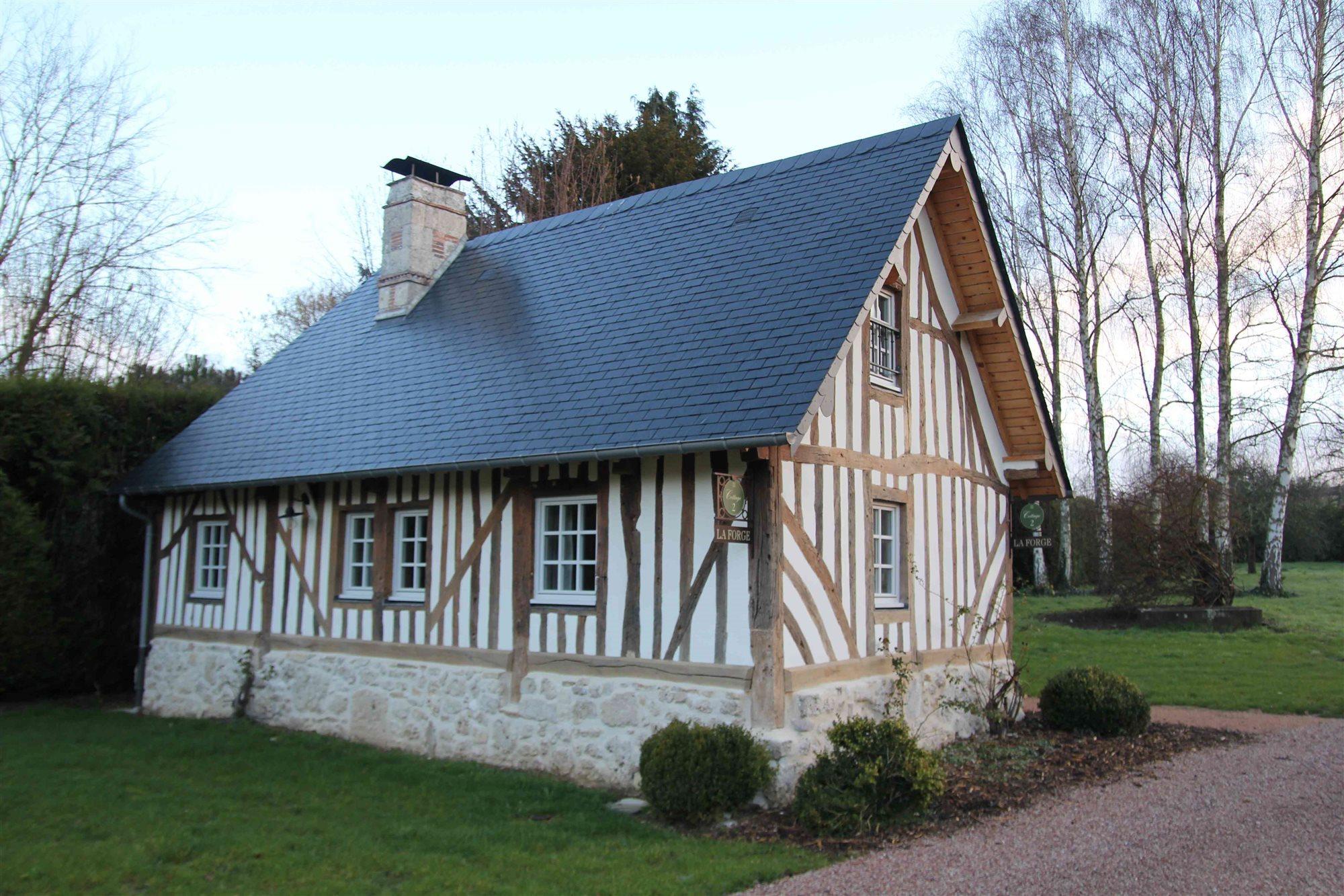 Les Manoirs Des Portes De Deauville - Small Luxury Hotel Of The World Canapville  외부 사진