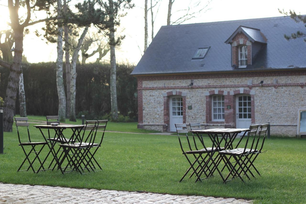 Les Manoirs Des Portes De Deauville - Small Luxury Hotel Of The World Canapville  외부 사진
